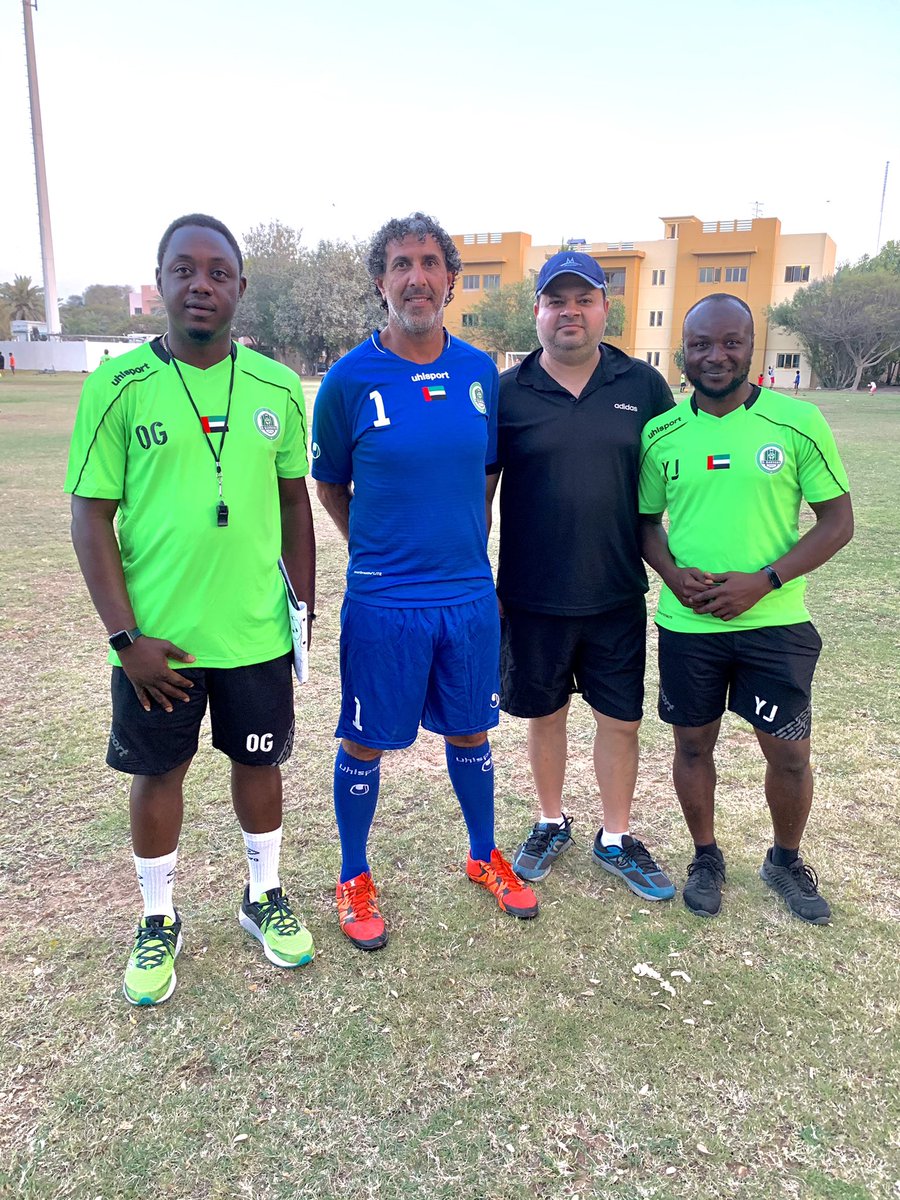 G_coachtee's tweet photo. Great day in office with the guys yesterday.
Now, we set our eyes on the start of the league season - can’t wait!
#Football #Dubai #UAE #DAFL @coach_You5uf @DGardensUnited 🟢 https://t.co/JUUDCCVlh4