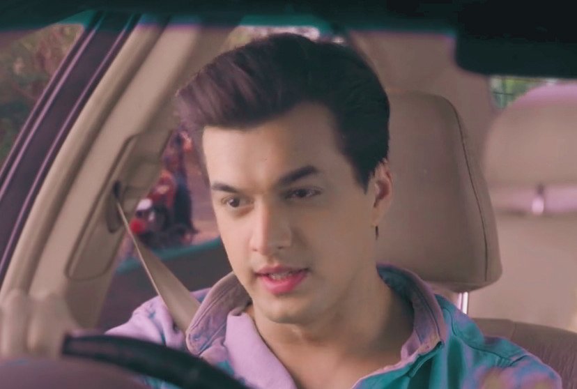 YabikaKaira's tweet photo. "Aapki Namrata tk aapko pahaunchaa diya jaayega "
No one can understand  Feelings of a Dulha, struggling to reach marriage Venue..Better than #KartikGoenka 😂
He assured groom, tht he'll reach on time
 
Handsomeness💙🔝
Cute little Bright Eyes❤️✨
@momo_mohsin #MohsinKhan #yrkkh https://t.co/izLlUvM9oh