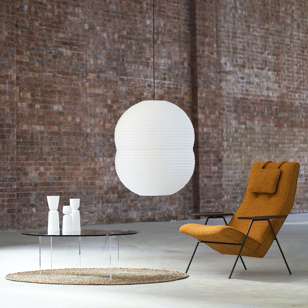 We're pleased to present Paula Day, founder and chair of <a href="/Robin_Lucienne/">Robin & Lucienne Day</a> and Mario Sierra, Creative Director of <a href="/MourneTextiles/">Mourne Textiles</a>, in conversation, reflecting on our collaborative Anniversary launches of two #RobinDay designs
>ow.ly/IsLf50EkYms