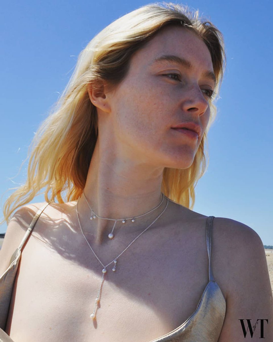 STURCTURAL PERFECTION ◾

From @gaiaandterra ’s ‘Underwater Snowstorm’ collection, ‘Minimal Pearls’ necklace is inspired by the spawning of corals.
-
Wear with "Drop Pearls" necklace for an elegante combination.
.
wardrobeoftomorrow.com
-
#sustainablefashion  #wardrobeoftomorrow