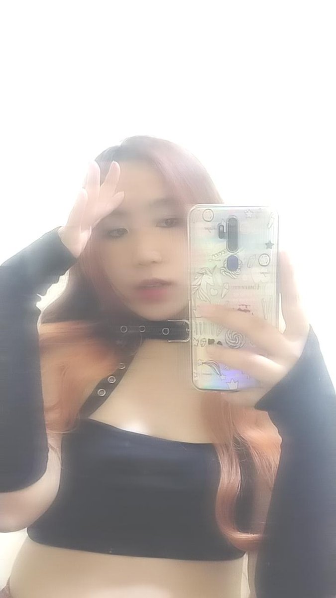 AsheeMey's tweet photo. pls i feel so pretty https://t.co/mBPln2FEzx
