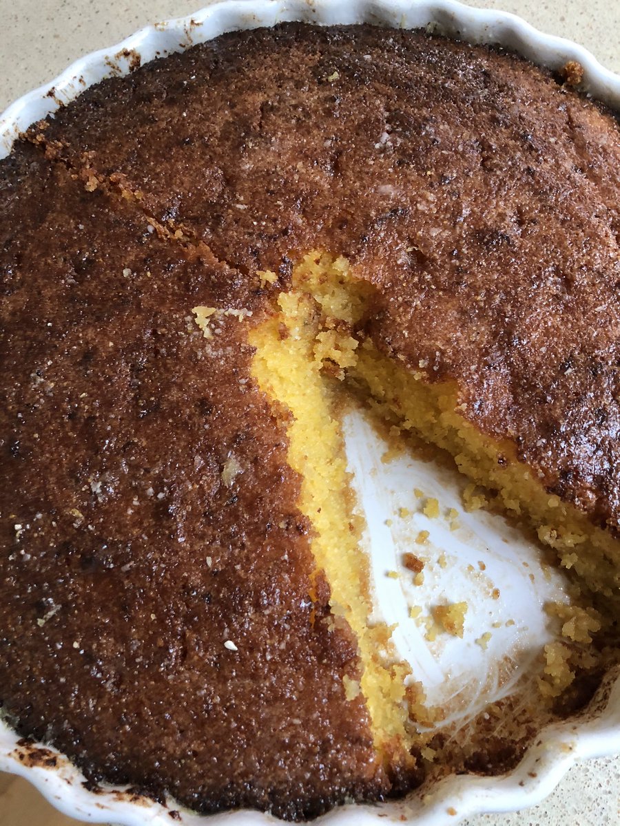 JaneCanDoSE4's tweet image. First I have friends round in the garden for coffee ☕️&amp;amp; cake 🍰Needed to be GF &amp;amp; first time made anything with polenta but got to say this lemon 🍋drizzle pretty damm good! Had to have a sneak taste! #MoistAndDelicious #bakingNotSoHardAsIThink