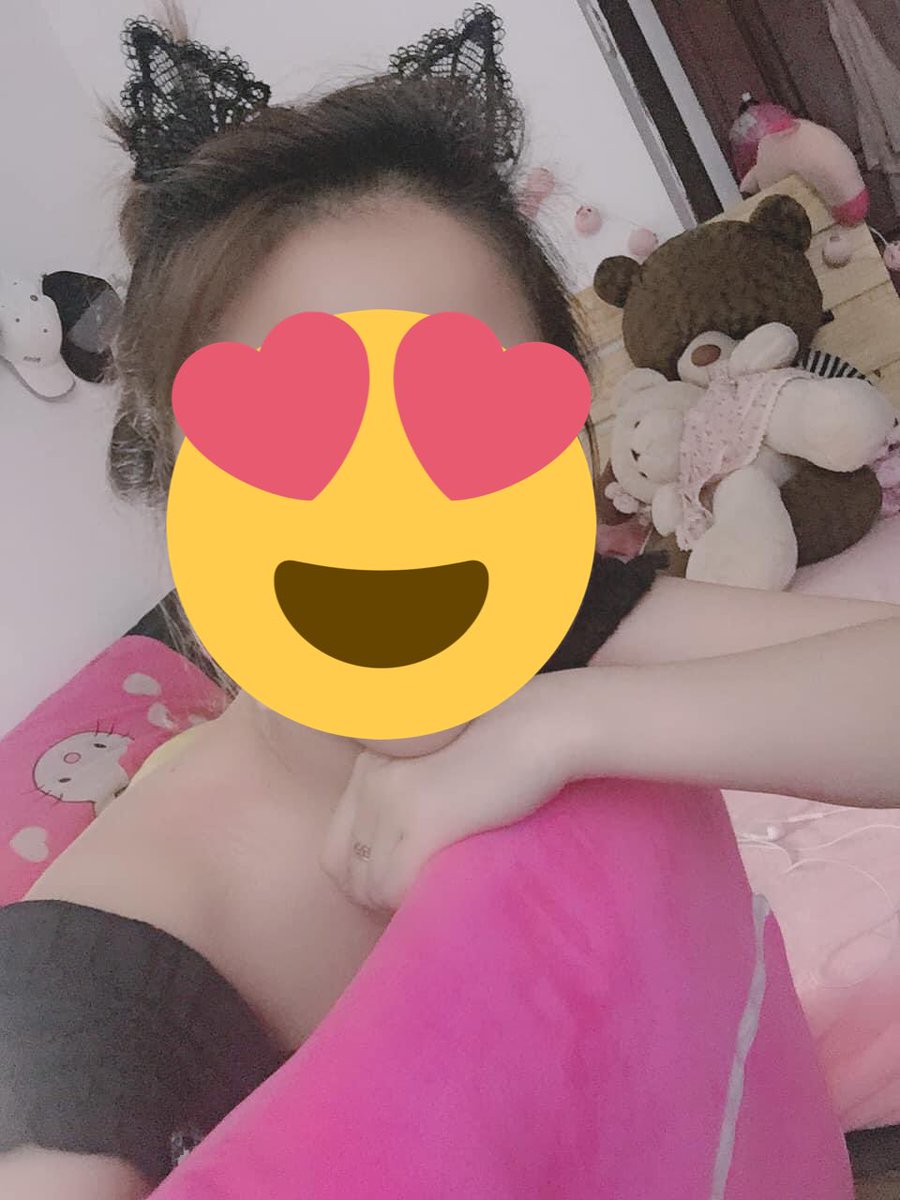 OnsLuu's tweet photo. ❤️Mã số :1

❤️Khu vực : Tân Phú, Sài Gòn

❤️Bạn n��y có nhu cầu tìm bạn nam làm partner để set kèo FWB. Bạn có tính hơi bạo, và có xu hướng bdsm. Bạn tìm fwb bà slave cùng nhau trãi nghiệm về hs ❤️
Bạn nào cần liên hệ mình nhé https://t.co/RcEhPaEXr5