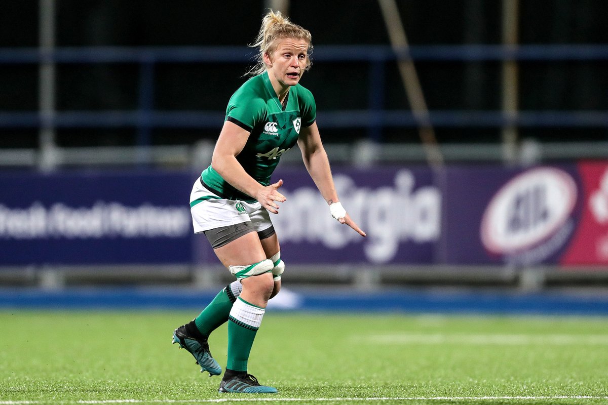 #WomensSixNations ✊ Hit that 🔁 or 💚 button if you're backing 𝗜𝗿𝗲𝗹𝗮𝗻𝗱 today! #ShoulderToShoulder #IrishRugby #WALvIRE