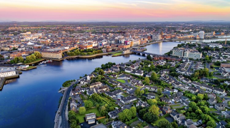 Live95Limerick's tweet image. #LimerickAndProud 💚