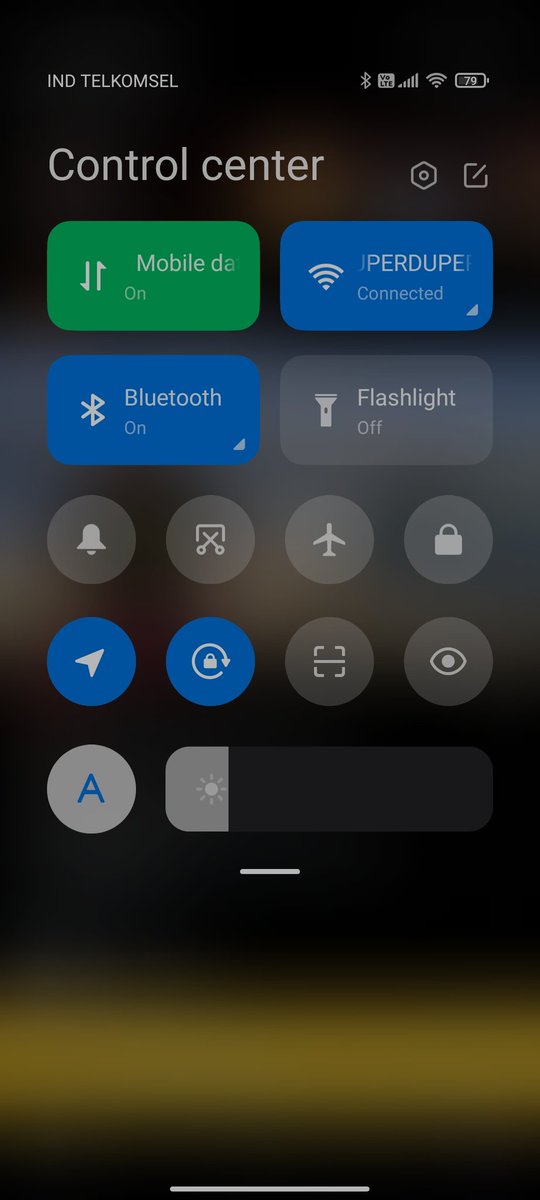 sayasipli's tweet photo. Home is where your wifi connect automatically. 😌 https://t.co/c7td4CtZGI