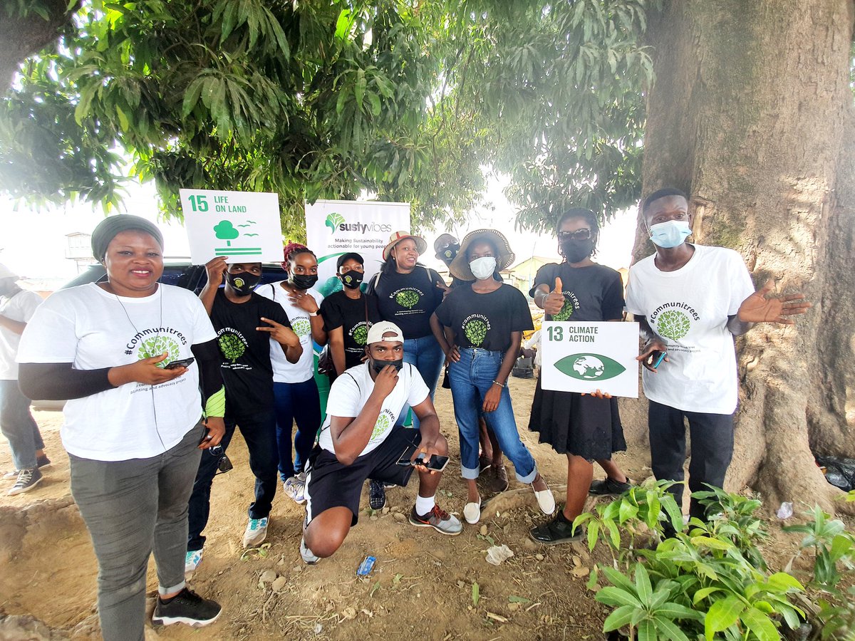 MimiObehi's tweet image. This community is quite receptive of the idea that Trees are the lungs of our planet,  #communitrees is a movement 😁