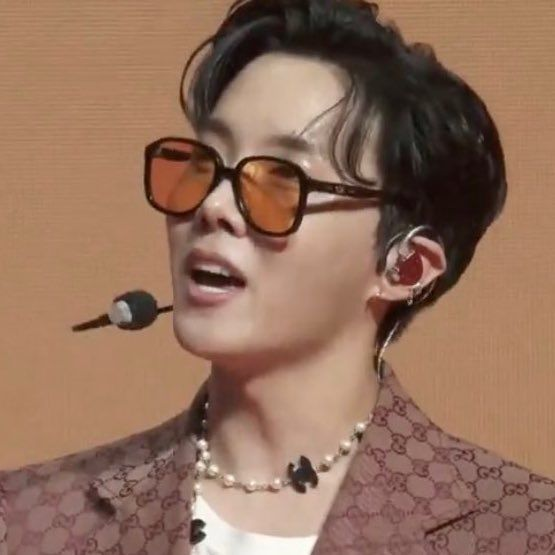 undercut j-hope a devastating thread ;