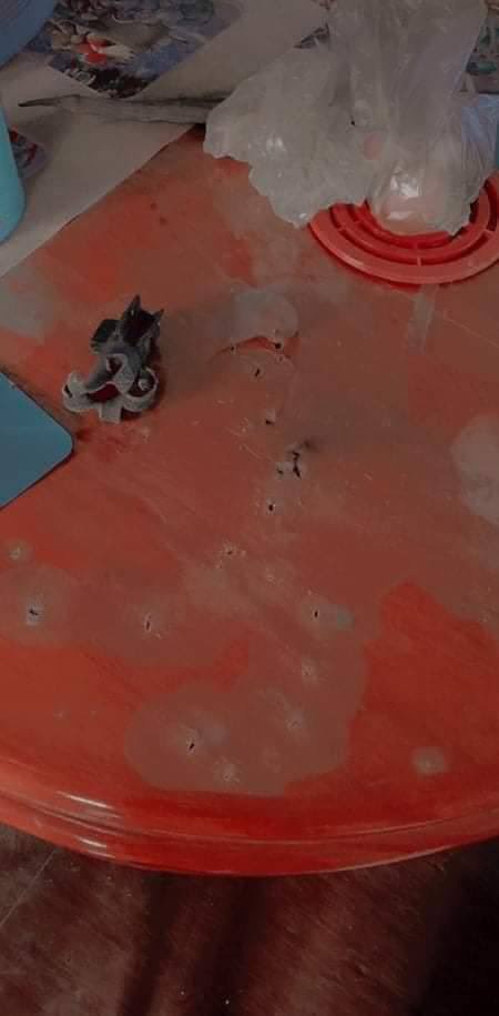 Terrorists were continuously opening heavy weapons in Bago yesterday. This is one of the pieces of weapon they used which fell into a house through the roof.
ELECTED CRPH
#Apr10Coup 
#WhatsHappeningInMyanmar
#BagoMassacre #သေချင်းဆိုးမအလတွေ