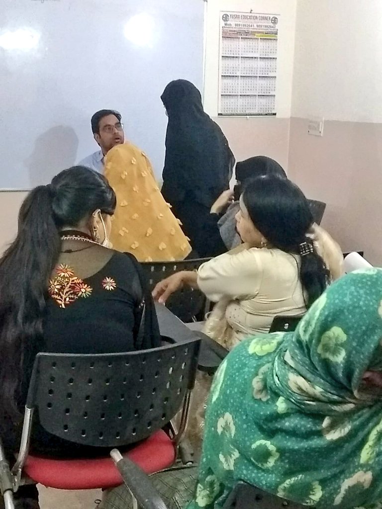 SewaIndia_'s tweet photo. Our pilot project ‘IQRA’ 's admission process is done and we successfully enrolled 100 needy female students in BA/MA courses offered by Jamia Millia Islamia (Private). Soon we will initiate their coaching so that they can attain good marks. https://t.co/QwfKe1wa2U