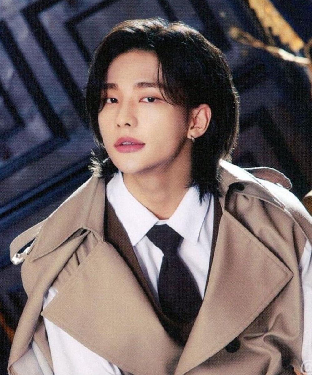 earlandfairy21's tweet photo. I miss him so much that I want to cry 😭
#스테이_트친소
#HYUNJIN 
#HyunjinWeLoveYou 
#ot8 
#jypeleaderindisappointment https://t.co/saY3o9KPey