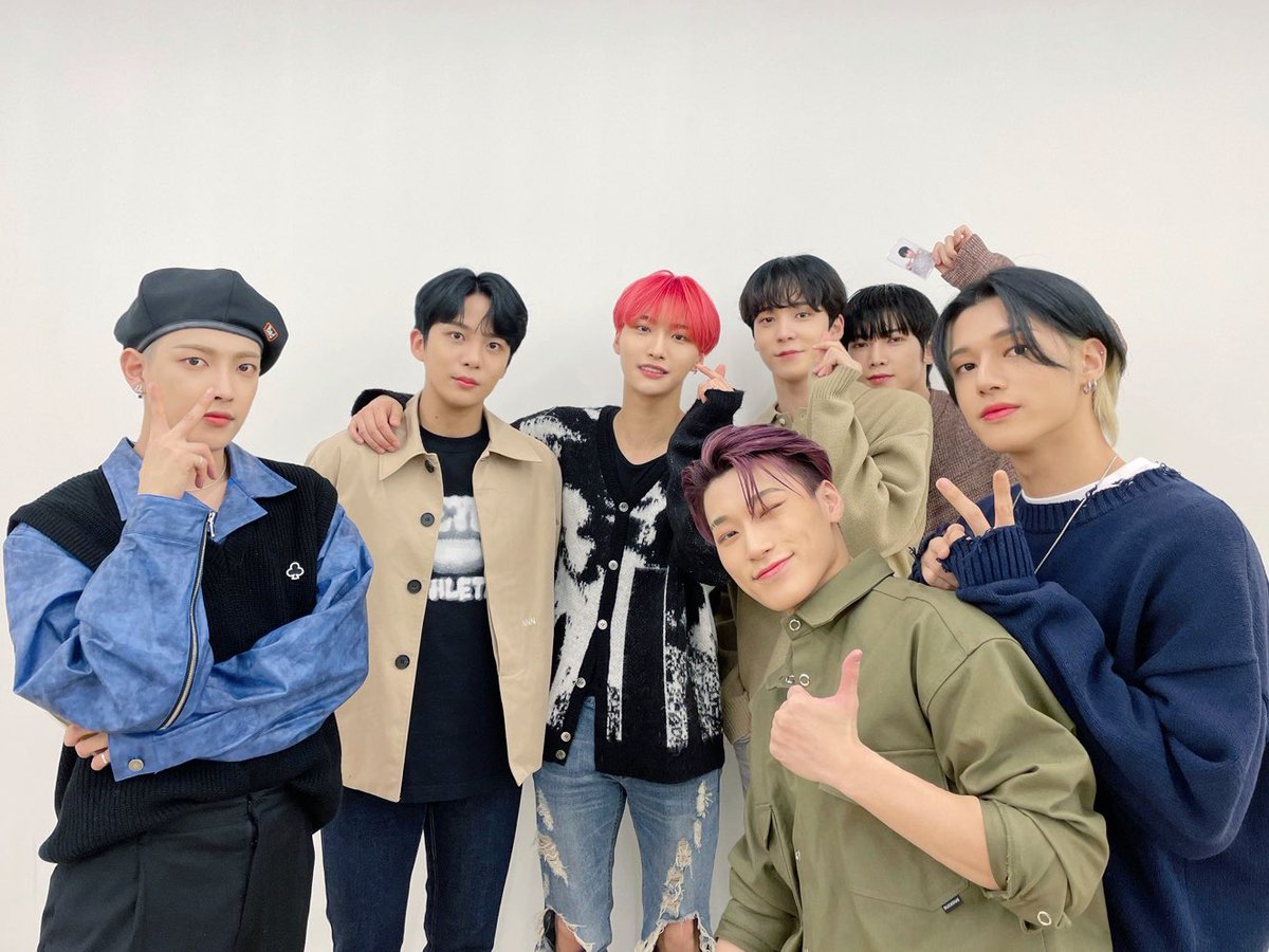 ATEEZofficial's tweet photo. [📷] TODAY ATEEZ
⠀
에이티즈가 세상에 나온 지 900일 되는 날💟
에이티니와 함께 또 하나의 추억을 만들 수 있게 해줘서 고마워요🥰
앞으로도 에이티즈와 매일매일 행복한 날로 보낼 수 있게 선물할게요!
⠀
#TODAY_ATEEZ #ATEEZ #에이티즈 https://t.co/NZzqpone8e