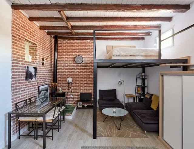 planetedeco's tweet photo. Des designers d'intérieur ont rénové cet appartement de 30m2 pour en faire un mini loft aux touches industrielles à Madrid
https://t.co/9iPZUu2DOl https://t.co/s3uxmWO0Li