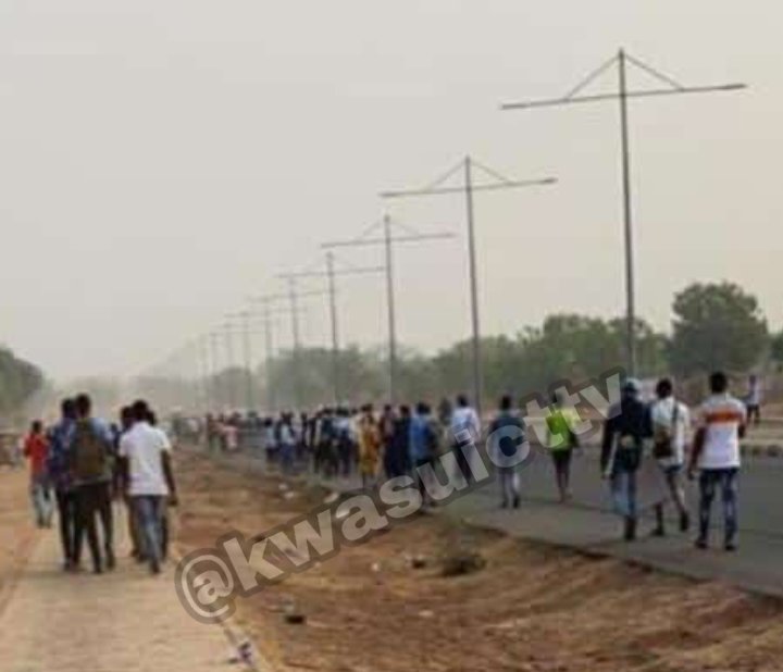 KWASUTVOFFICIAL's tweet photo. Due to Lack of empathy on the part of kwasu administration. The students here by  requesting for exemption due to lack of social amenities and Non conducive environment in our school hostels.The school came up with a conclusion to increase the exemption fee to over 300% https://t.co/AW0FToWCGI