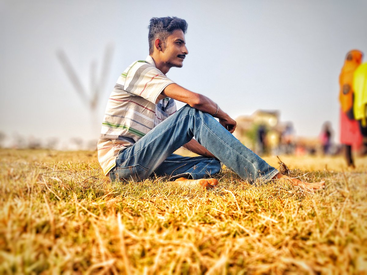 PrositChakrabo1's tweet photo. Be the king 👑 of your own Kingdom..... 🤘🤘🤘🤘 https://t.co/YpMrIhyzzI