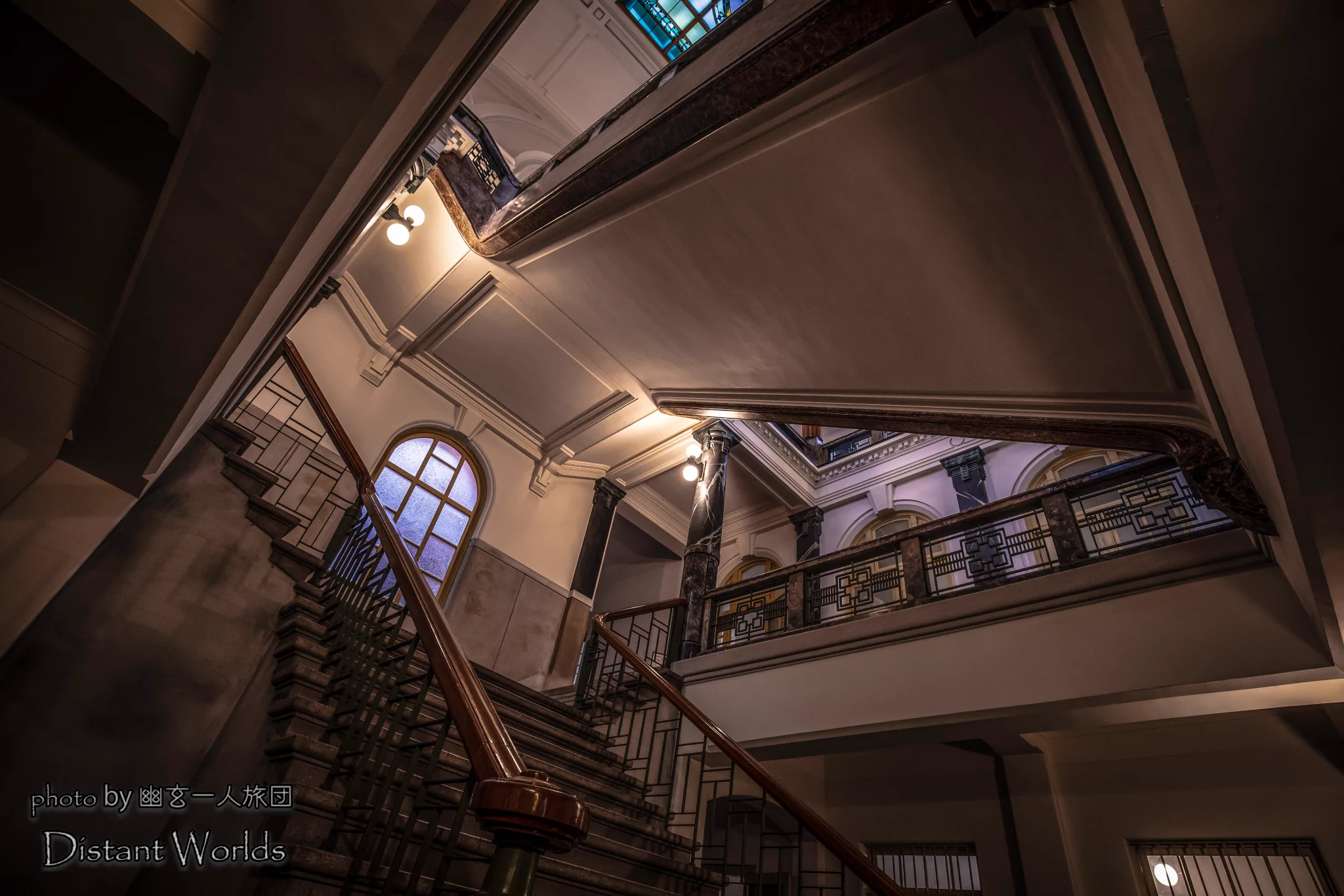 ホラー系ゲームに登場しそうな館、名古屋市市政資料館！すごく豪勢な場所！