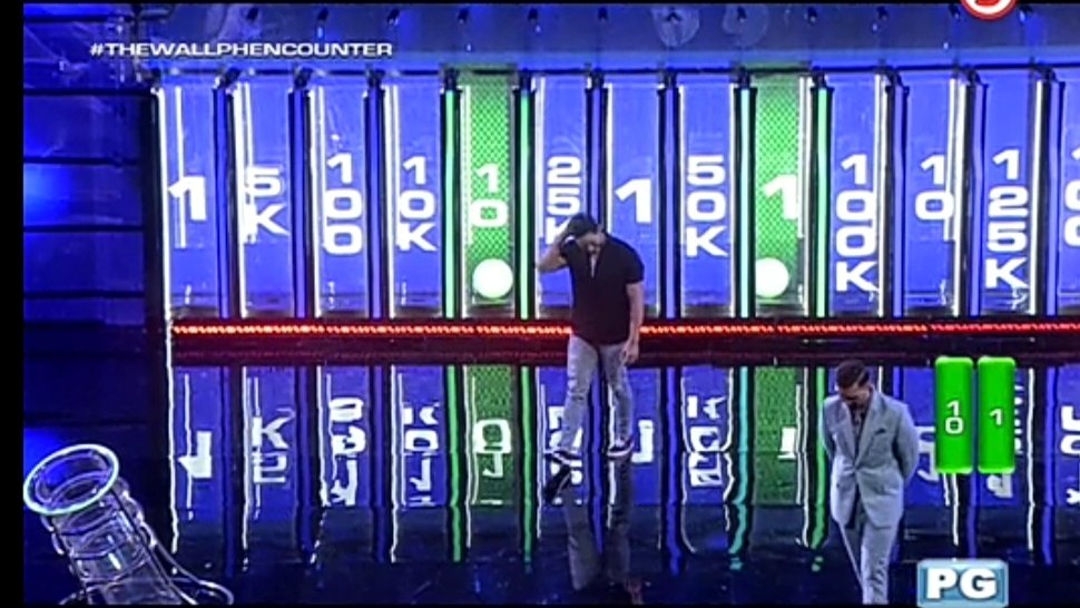 DIEGSBIEOfcl's tweet image. Ang cute naman ng Diego namin. HAHAHA napakamot nalang siya e.

#TheWallPHEncounter @loyzagadiegs