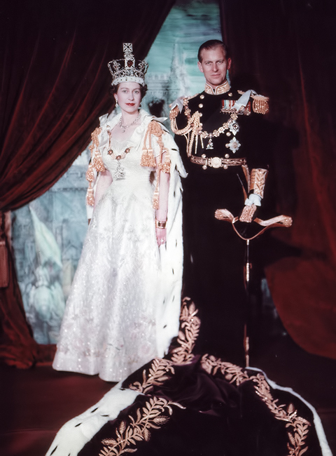 AlmanachGotha's tweet photo. Queen Elizabeth II and #PrincePhilip, #DukeofEdinburgh. Coronation portrait, June 1953, London, England. https://t.co/HGTDTvfgWz