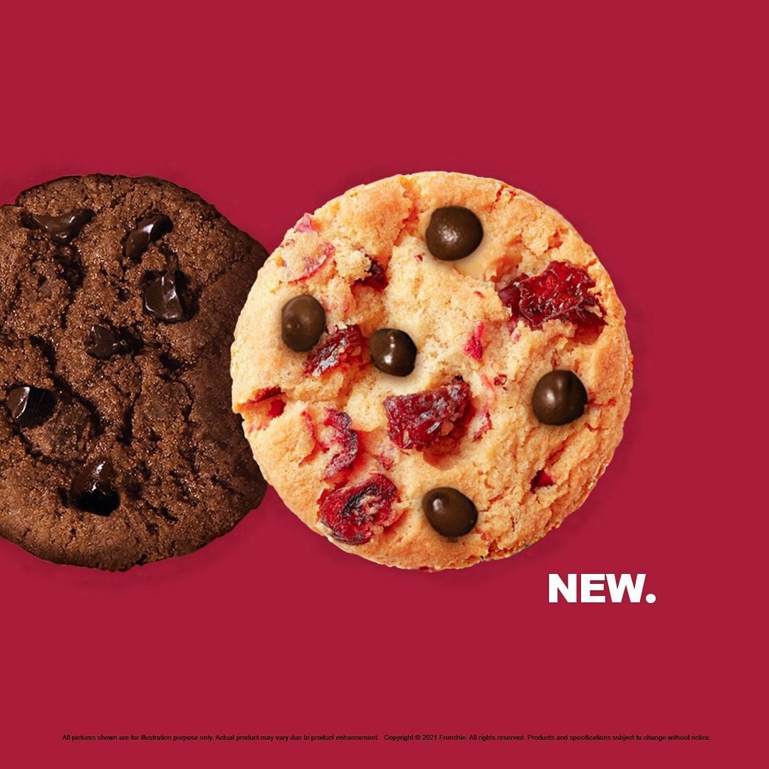 eyashares's tweet photo. have this appear on your timeline today ? No ? okay let me bless it with some of the #NewFrunchie
Let me introduce you with the new berry cookies ! rich in taste, happy tummy , happy me ❤ https://t.co/bQhlCLQ38J