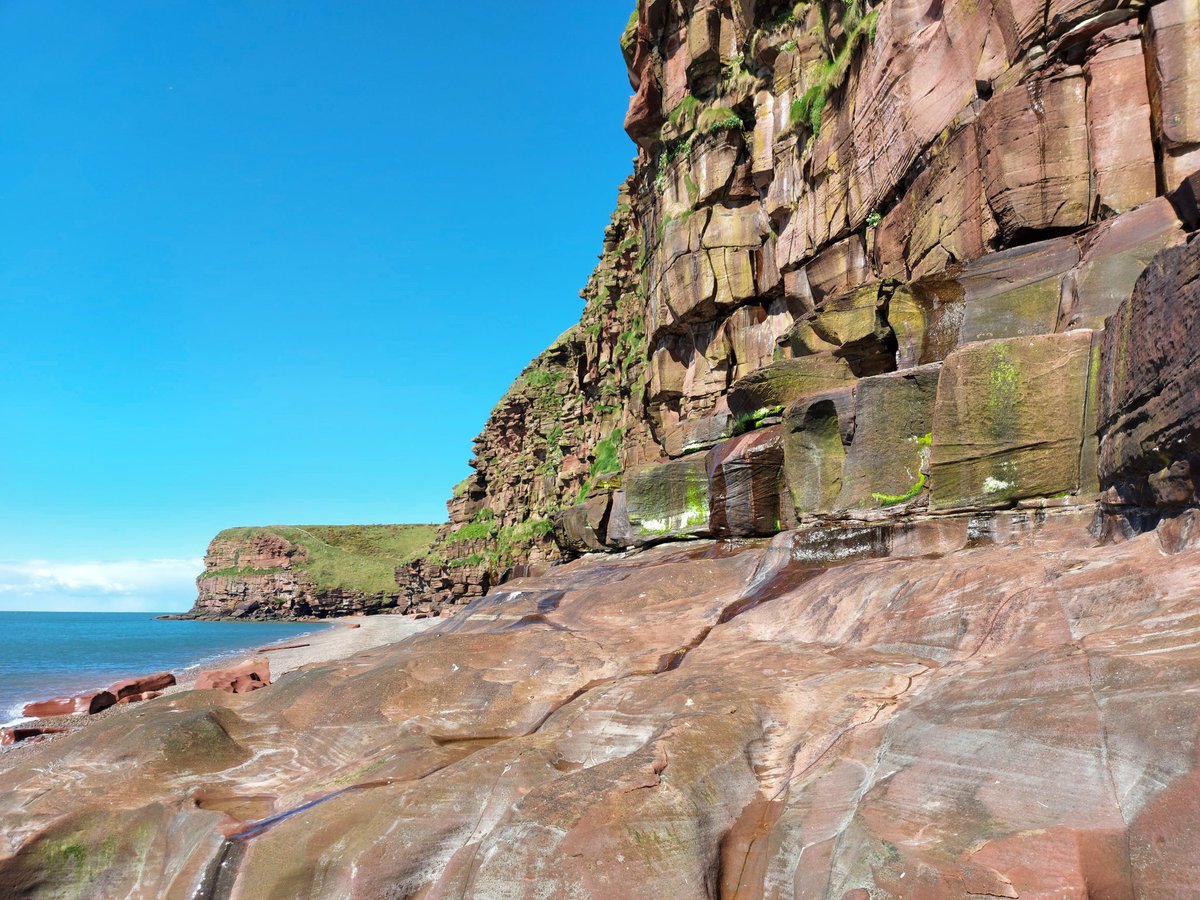 Triassic-age riverine sediments in the UK are often lumped together as 'New Red Sandstone', and overshadowed by fossil-rich marine rocks from the Jurassic and Cretaceous periods. Because they don't contain obvious age-diagnostic fossils, and they mostly all look the same..