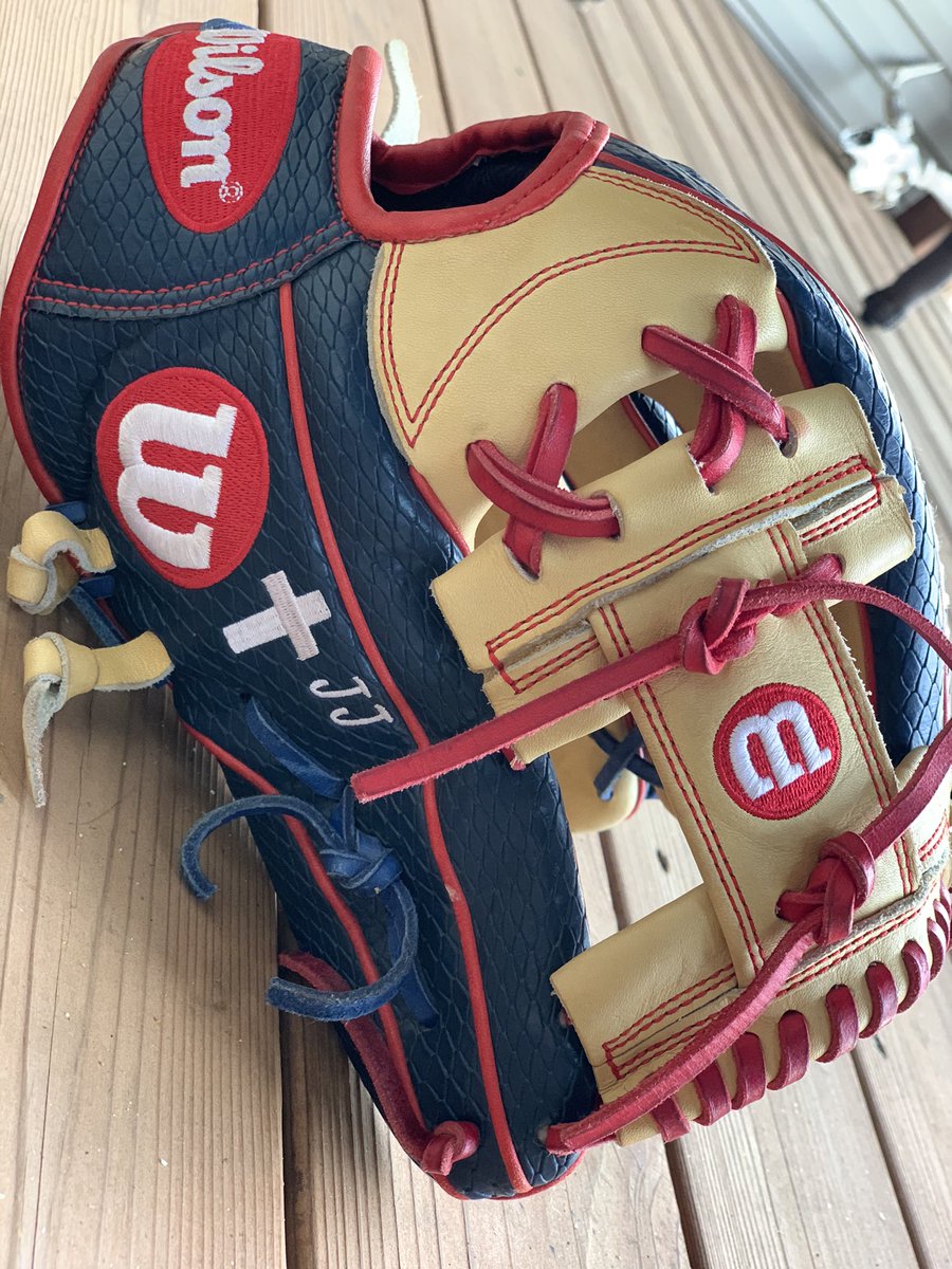 FountainJM's tweet photo. They play. I pray. ⚾️❤️ They have a pretty spectacular angel watching over them! #forJJ https://t.co/2AHtg4fXlY