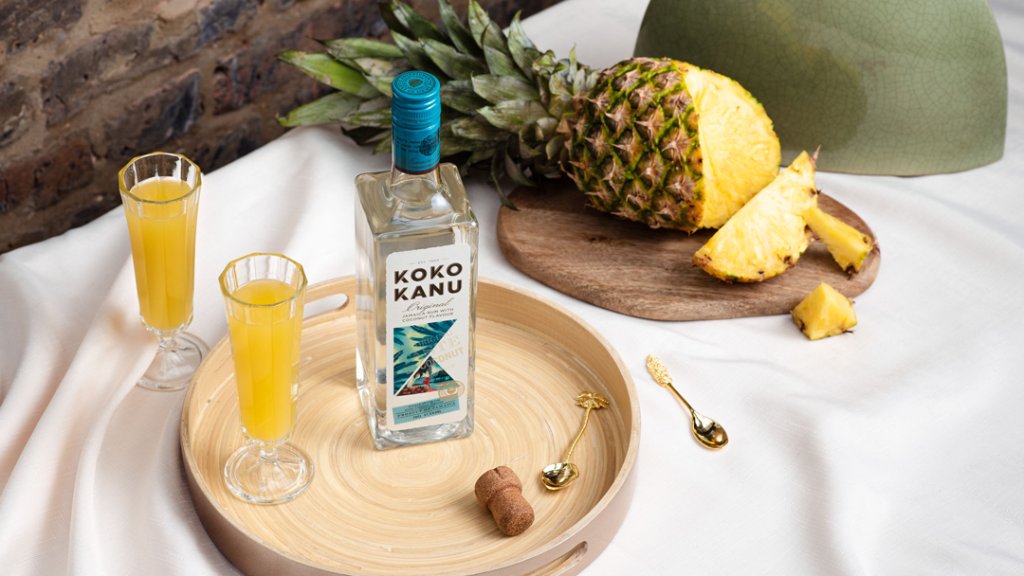 We think this weekend calls for bubbles! Koko Bellini anyone?

Koko Bellini
- 25ml Koko Kanu Coconut Rum
- 25ml Pineapple Juice
- Top with your favourite Prosecco

#KokoKanuRum #cheerstotheweekend #cheerstous #proseccococktails #bellini #pineapple