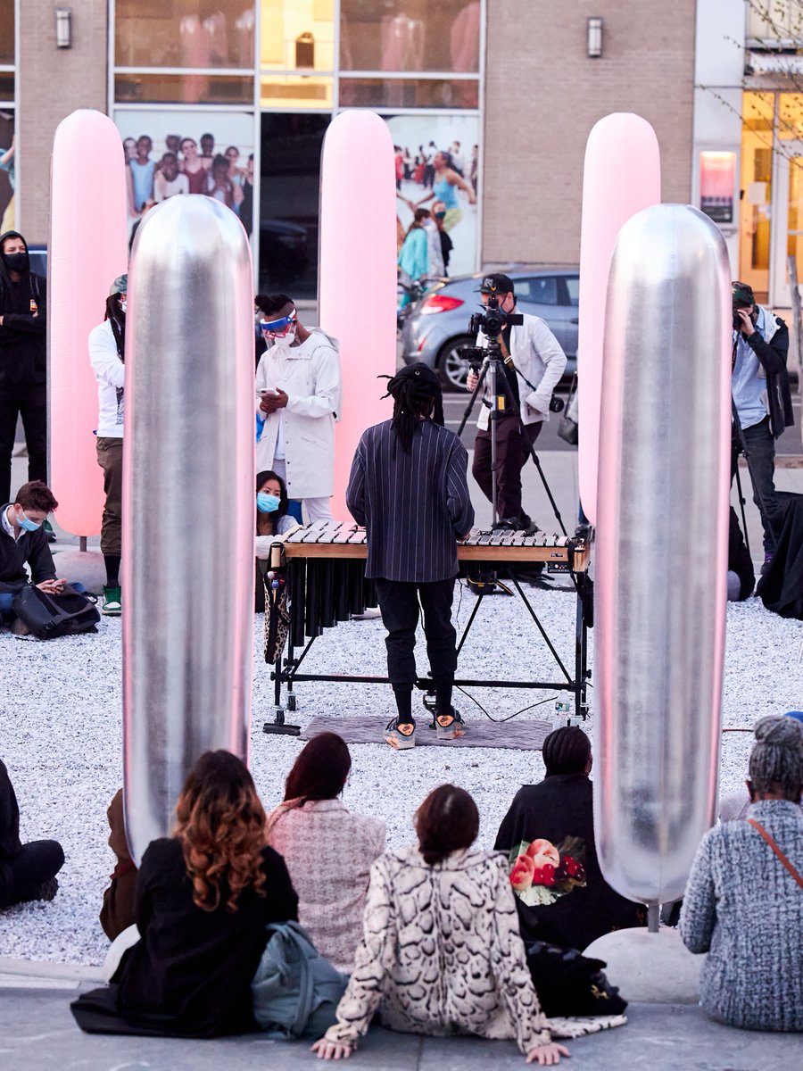 Last Tuesday's meditative performance by @iplayvibes at the Breathing Pavilion art installation was unforgettable! Be sure to come to next Tuesday's performance by <a href="/BabatundeDonn/">Drum Speaks</a> on drums. 🥁 (More info: ow.ly/dFxm50EkVhi) <a href="/van_alen/">Van Alen Institute</a>