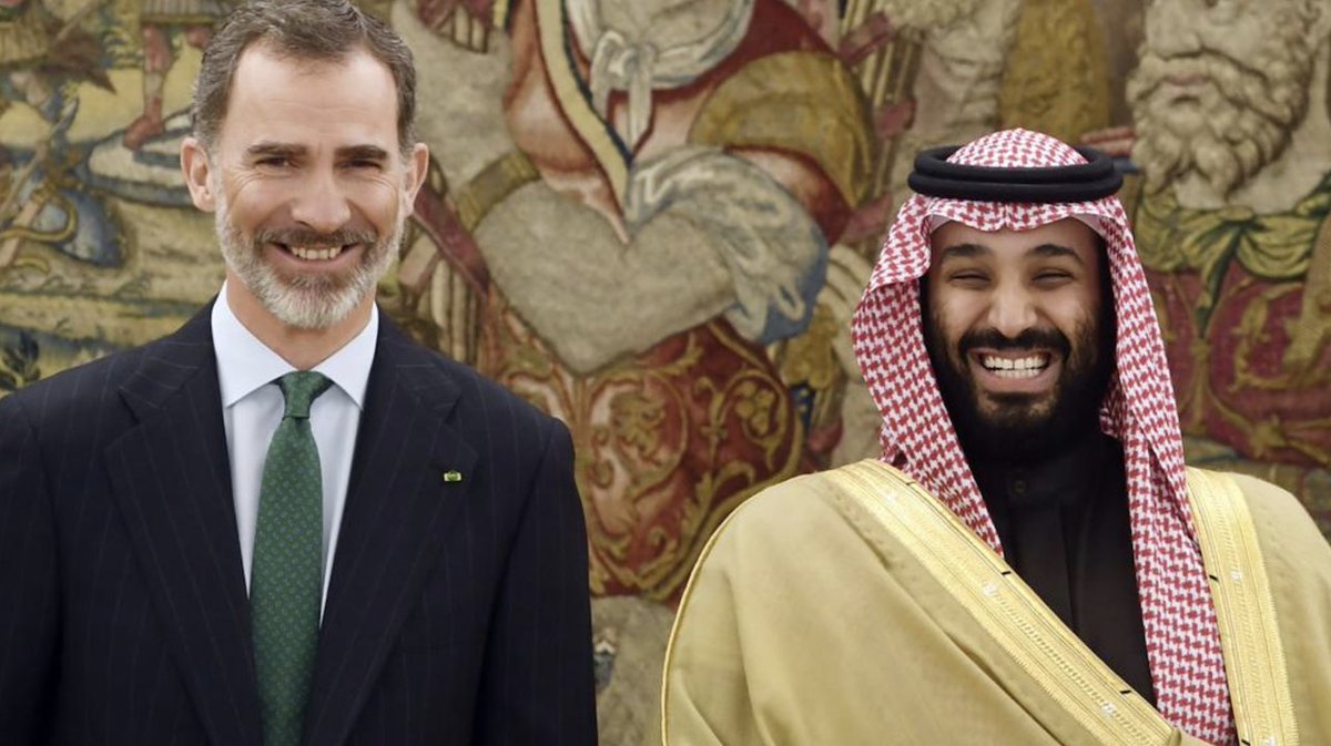 Int_MiercRepubl's tweet photo. La prensa internacional confirma el hundimiento de la monarquía española

https://t.co/HznH5k0hkC #VivaLaVida393 https://t.co/NZsoVnHtDL