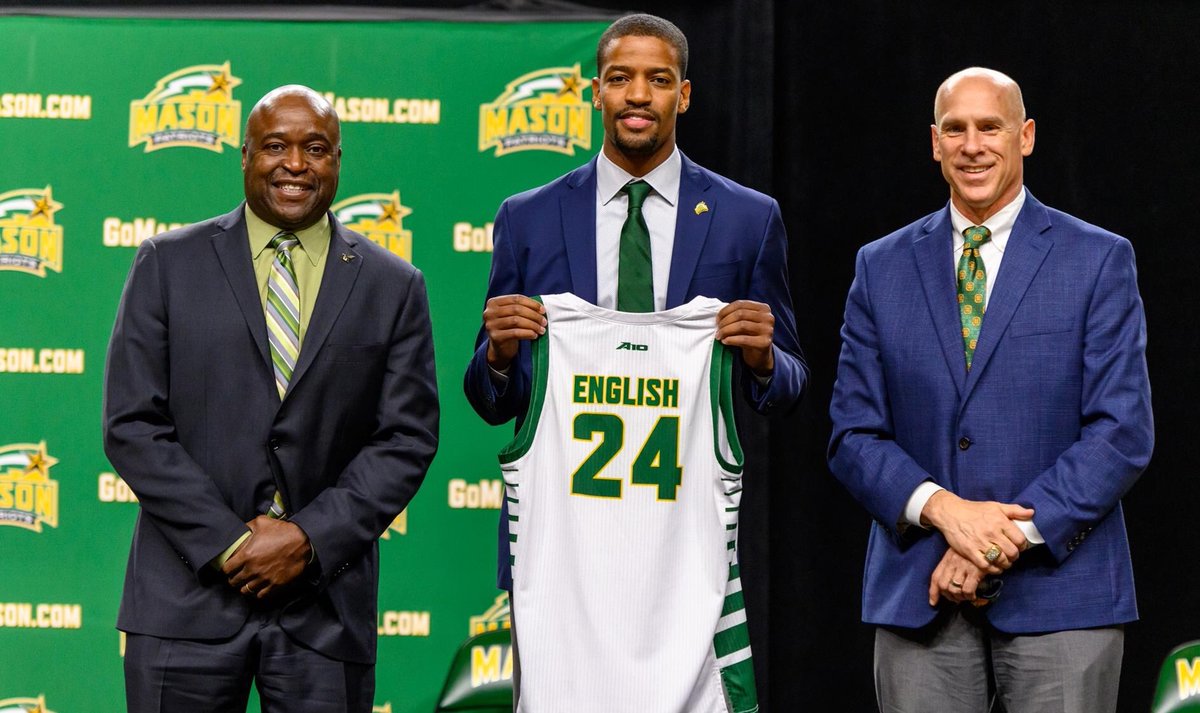 bigapplebball's tweet image. Congrats to @Englishscope24 on being named Head Coach of @MasonMBB! He had a great college career at @MizzouHoops and the @nba. In 2008, he earned #MVP in the #BABInvitational for #NotreDamePrep &amp;amp; was named 1st Team-All Tournament.