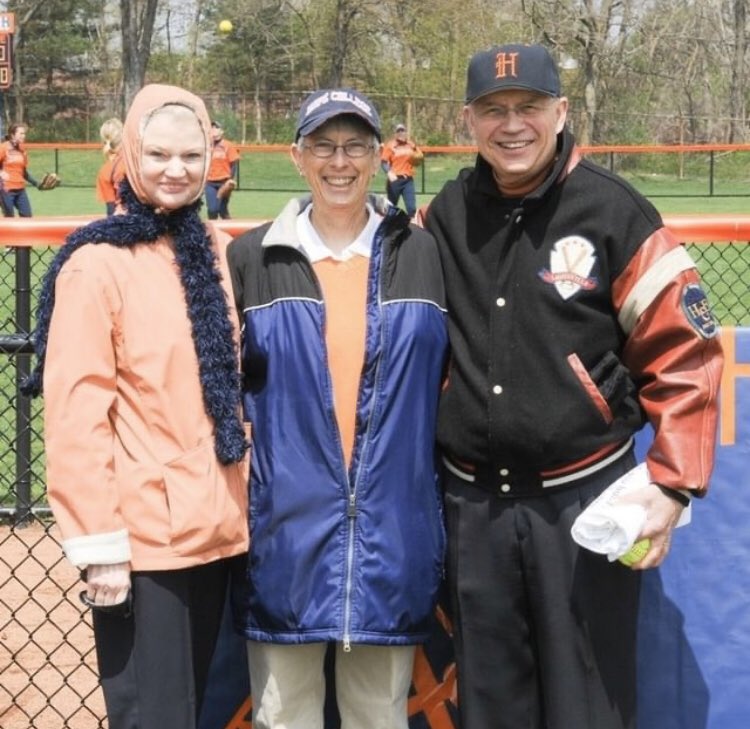 HopeCollegeSB's tweet photo. Hope Softball is saddened by the passing of former head coach Anne Irwin at the age of 79. She led Hope SB from 1977-1987, and had a record of 101-151. She was a pioneer for women on our campus and left a lifelong legacy with Hope Athletics. #legend #grateful #dutchball https://t.co/uOQhDDd7T2
