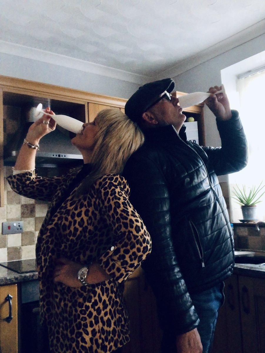 Elipromojones's tweet photo. @grandnational having  our own lockdown race day 🐎🐎🐎🥇🏆 #GrandNational2021 #lockdown2021 
#winning https://t.co/L19SWvHunw