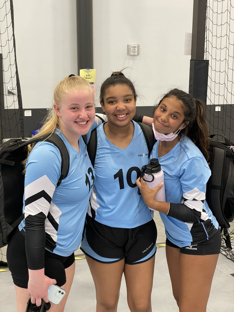 oliviaepugh07's tweet photo. What a great season. @TriangleVB #14Steel #volleyball #vballhitcrew https://t.co/Q6eiPiDXfw