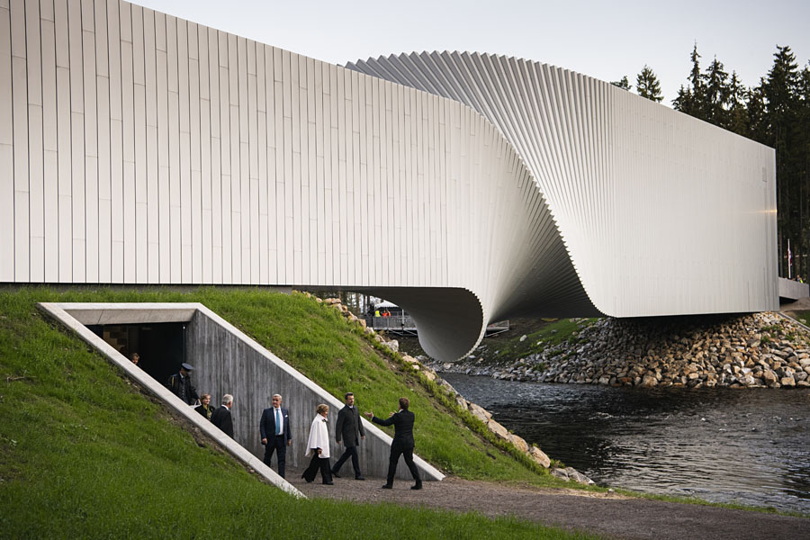 museumsforparis's tweet photo. twist in the natural landscape - Kistefos Museum, an hr n. of Oslo. Natural lighting with views of nature. https://t.co/tISRBvOv3lโฆ
#wearestillin #museumsforparis
@EnvirandClimate@AAMers@CultureDeclares@Museums4Climate@IcomOfficiel
@icomosSDG2030
@greenmuseum@WorldGBC_Europe https://t.co/WGGthv64W3