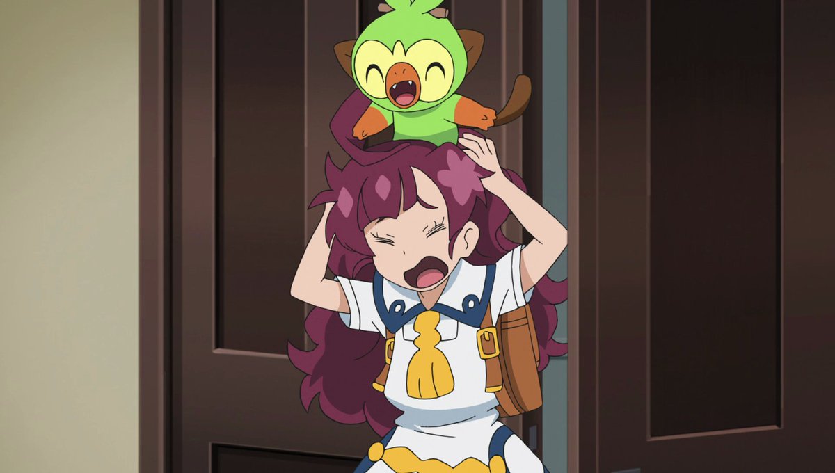 It really LOVES my hair 😑