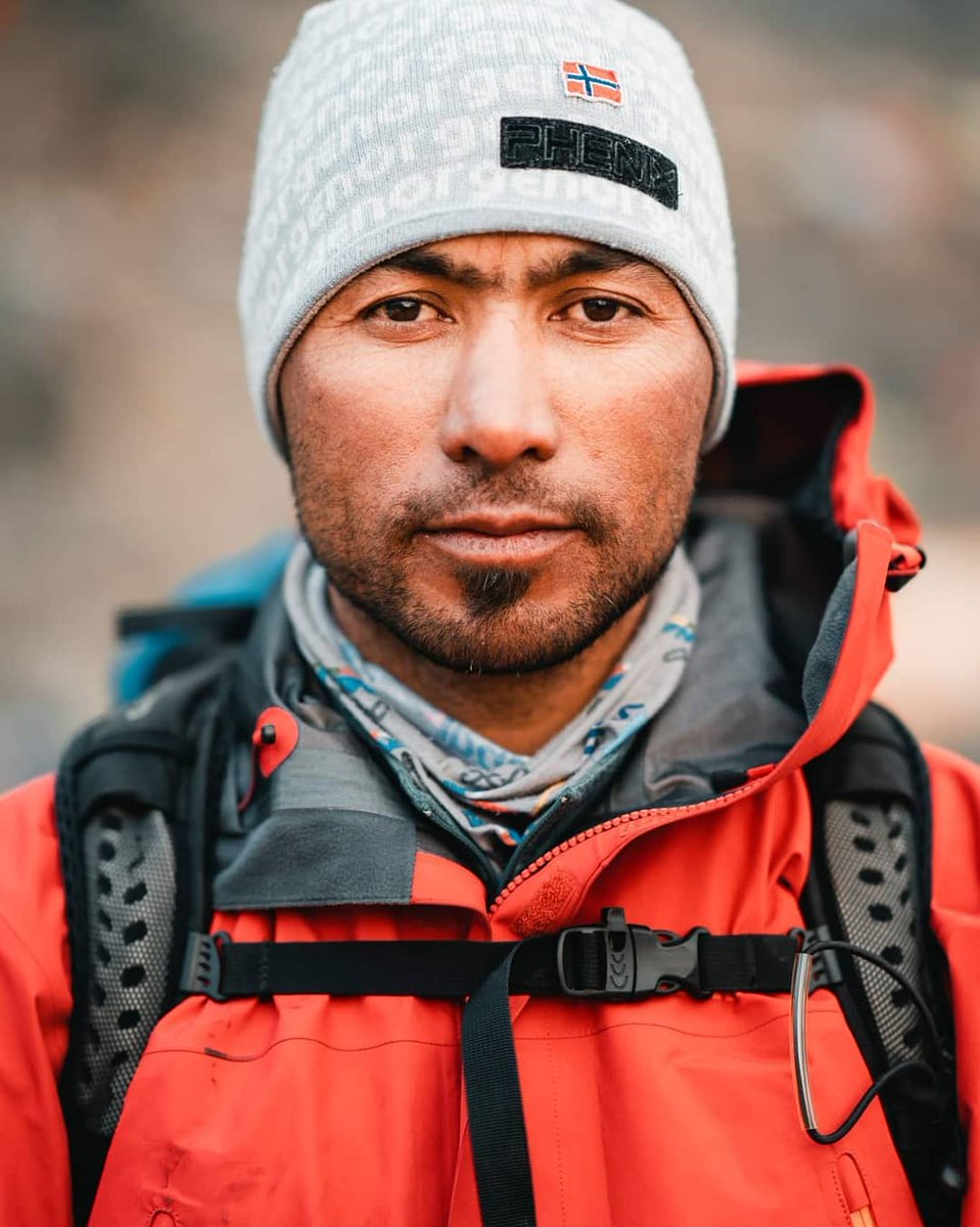 imranhunzai's tweet photo. Two fine climbers #SirbazKhan &amp; #AbdulJoshi from #Hunza #GilgitBaltistan are pushing for #Annapurna summit. My best wishes and prayers for their success 🙏

Photos: @kamranonbike

#PakistanOnAnnapurna2021 #Mission14 #humansofhunza #hunzavalley #himalayas #climbing #mountaineering https://t.co/oAQybzbWvG