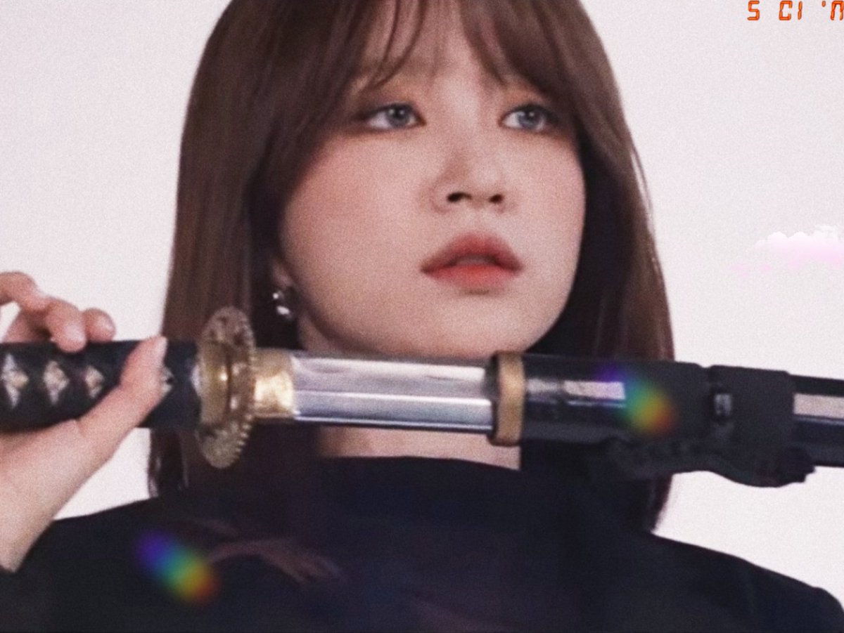 5CIN_____'s tweet photo. #Hani #하니 #AhnHeeyeon #안희연 #EXID https://t.co/gfVo7u5lCv