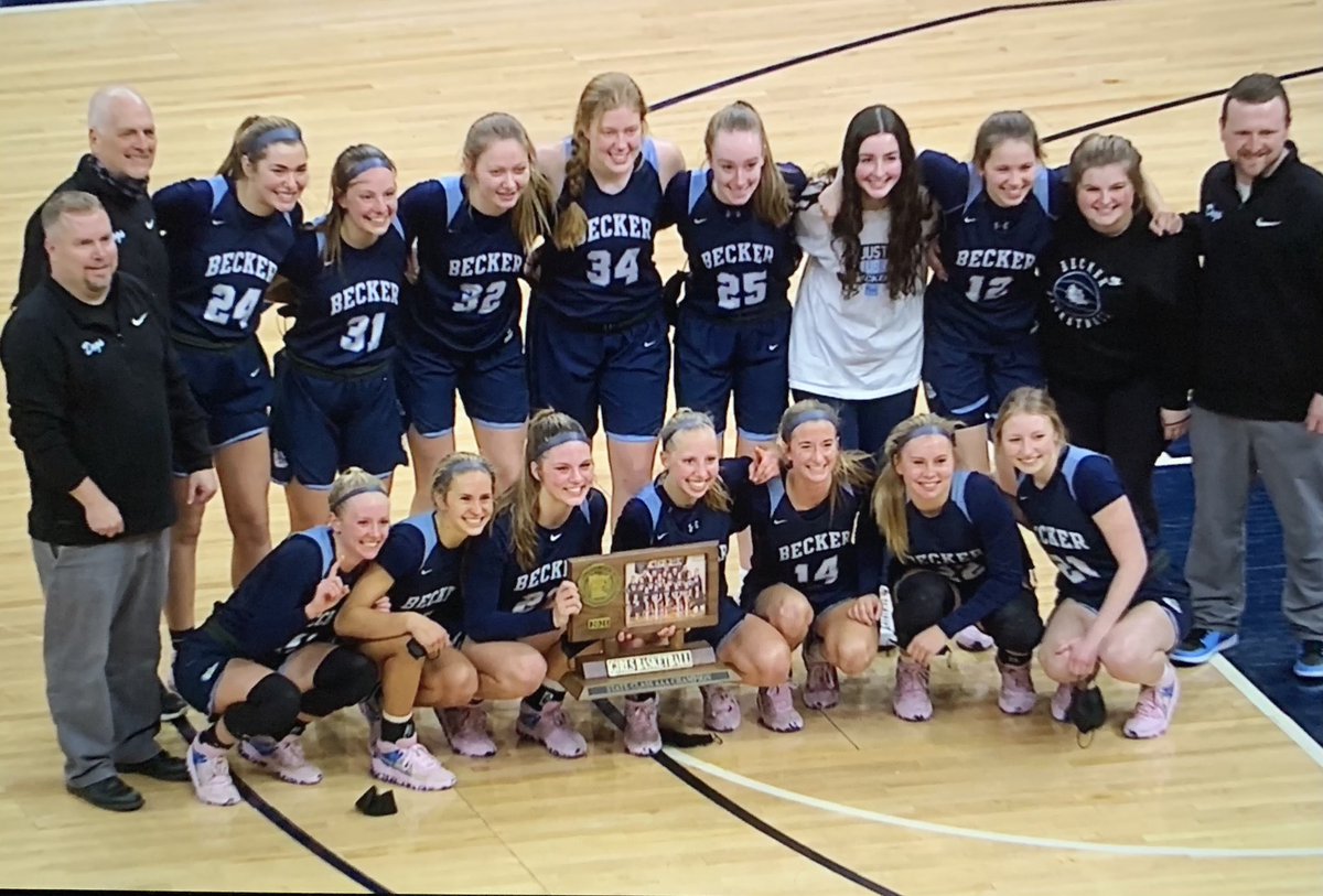 🏆🏆 STATE CHAMPS!!! 🏆🏆

What an unbelievable group of girls!! What a journey it has been! All 13 girls played a huge role in this win! 

So thankful for the family and community members who have supported us on our mission! 

✔️ #finishthemission