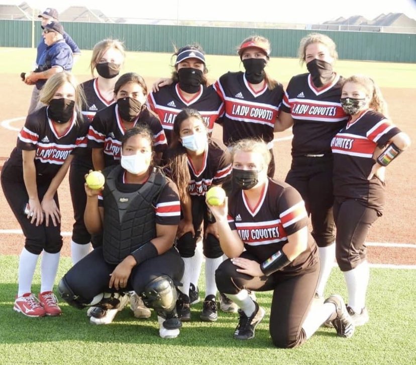 PtsoWfhs's tweet photo. Congrats to Lady Coyote Softball on their win over Rider last night! @wfcollegeready @coyotesportsmed @Wfhsyb https://t.co/1knMLq6Kzt