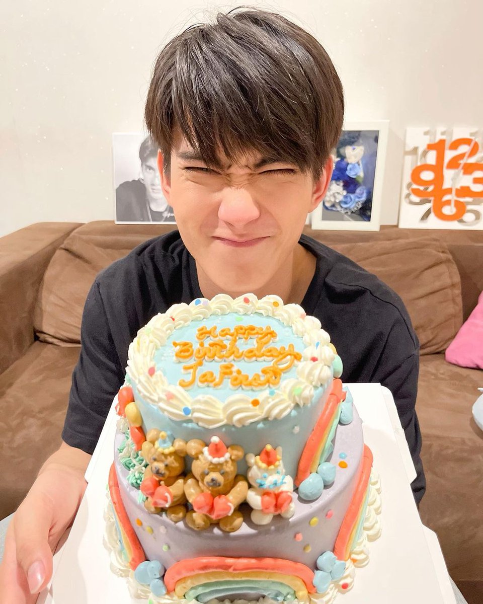 FirstLoveofc_'s tweet photo. ได้รับแล้วนะค้าาบพี่ๆ🙏🧡
 HappyBirth​Day​ to First 🎂
IG :first_fh
10.09.2021 https://t.co/Qo6IUcaK6U