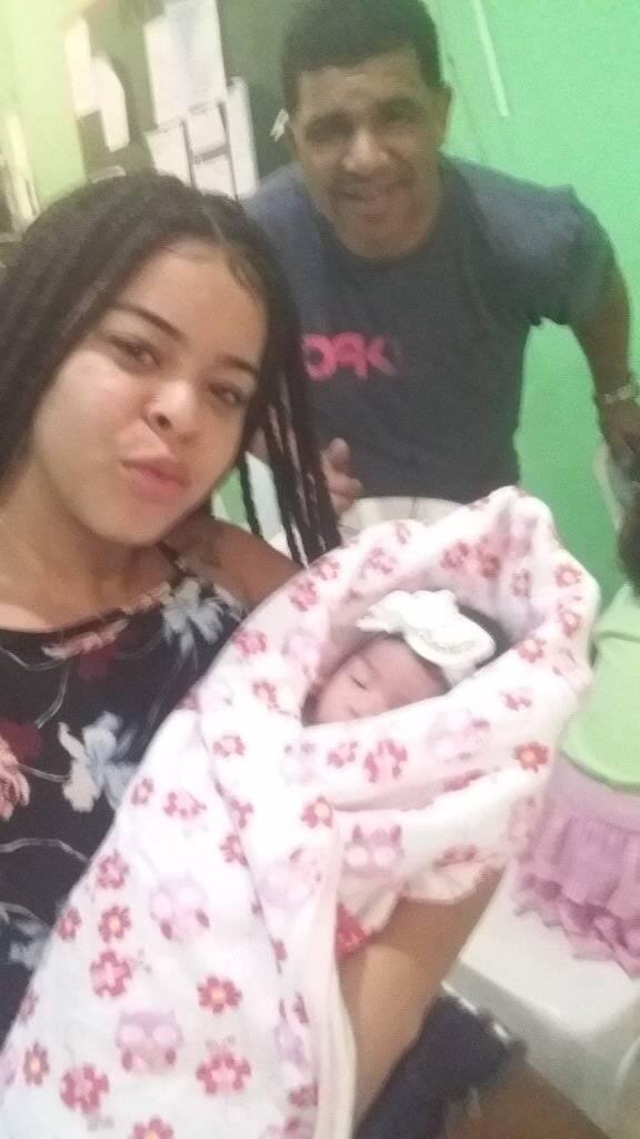 kamillerodr's tweet photo. Pai pq você me deixo, volta pra casa😭 eu te amo , cuida de mim dai de cima. https://t.co/4GMRKftHAW