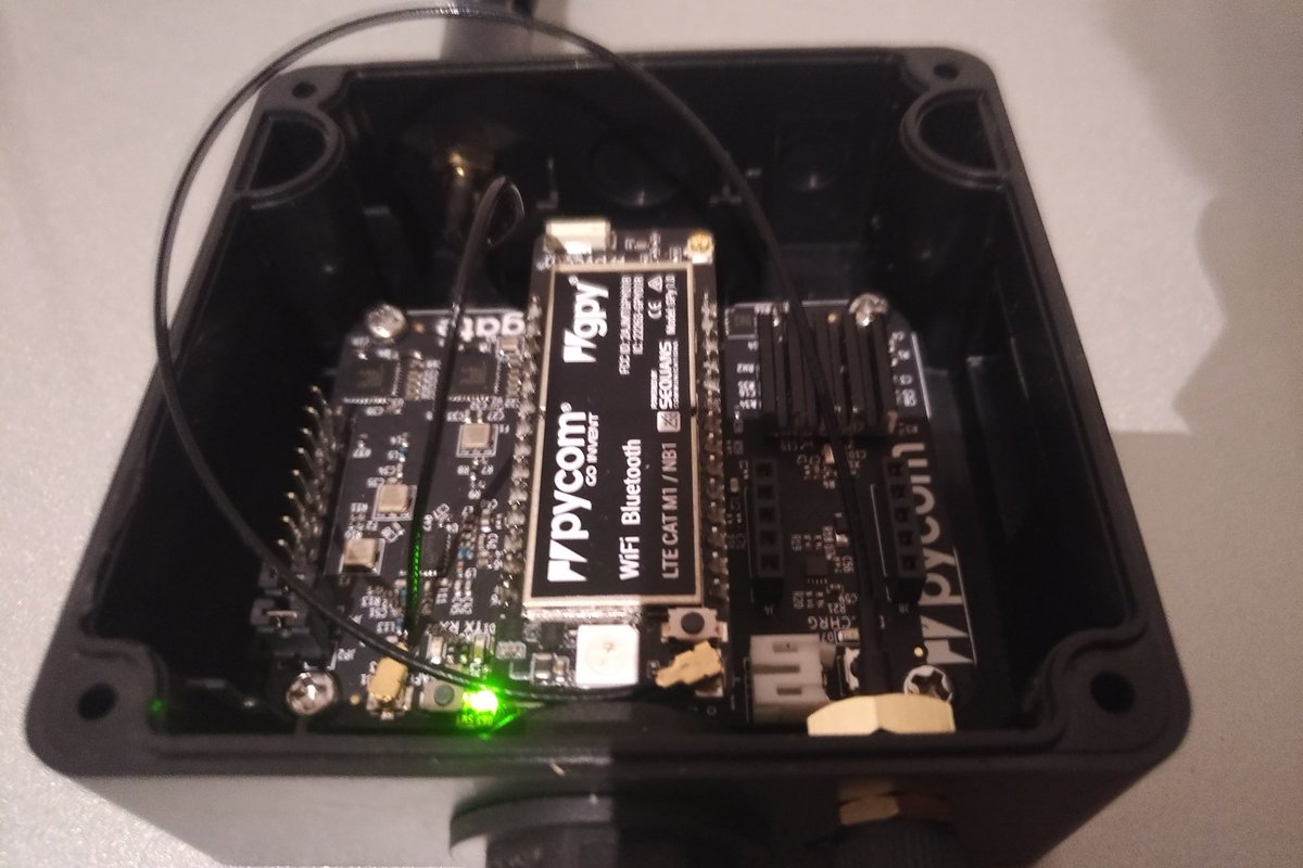 c_molitor's tweet image. Finally, I assembled my @pycomIOT #PyGate #LoRaWAN gateway. Running nicely using a SIM card. Using the code example by @datacake. Thx. Running on @thethingsntwrk #v3 .