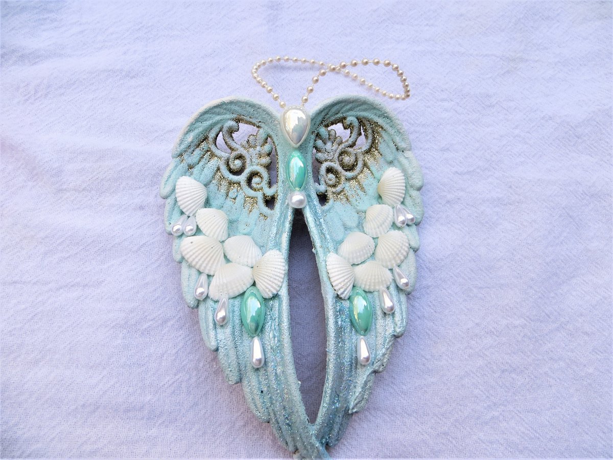 CarmelaTag's tweet photo. Excited to share the latest addition to my #etsy shop: Angel wings_seashell angel wings ornament_Mother's day gifts_Choose Pale aqua or Pale blue angel wings https://t.co/tpE0l3Z47o #white #angelwings #beachangel #aquawings #wingornament #mothersdaygift #giftsforher #s https://t.co/5WCjnjfUHB