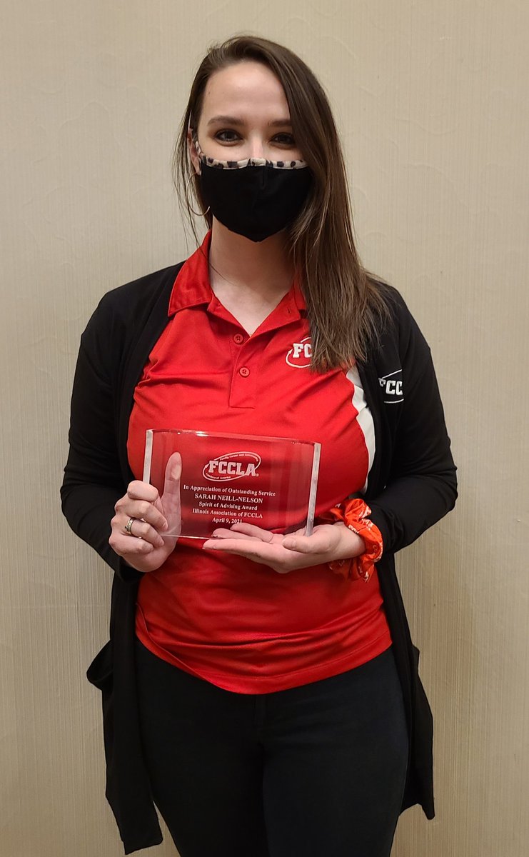 rowva_fccla's tweet photo. Congratulations to @ms_neill on her Spirit of Advising Award she received yesterday! 🔴⚪ #rowvastrong #rowvafccla #ilfccla https://t.co/zyTjx6rXfZ