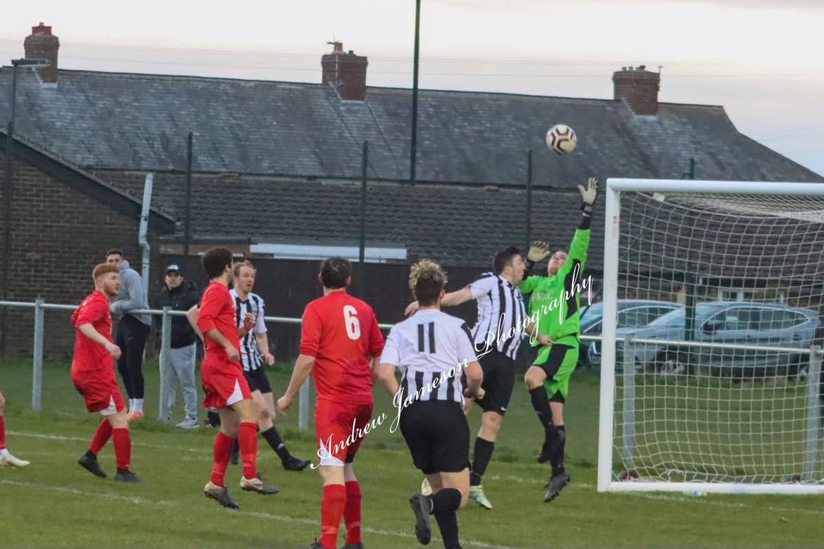 Andrew Jameson (@andrewjamesonpt) on Twitter photo Couple of photos from @ForestHall_YPC vs <a href="/FellingMagsFC/">Felling Magpies FC</a> which ended 2-1.
300 photos to go. Couple of photos from @ForestHall_YPC vs <a href="/FellingMagsFC/">Felling Magpies FC</a> which ended 2-1.
300 photos to go.