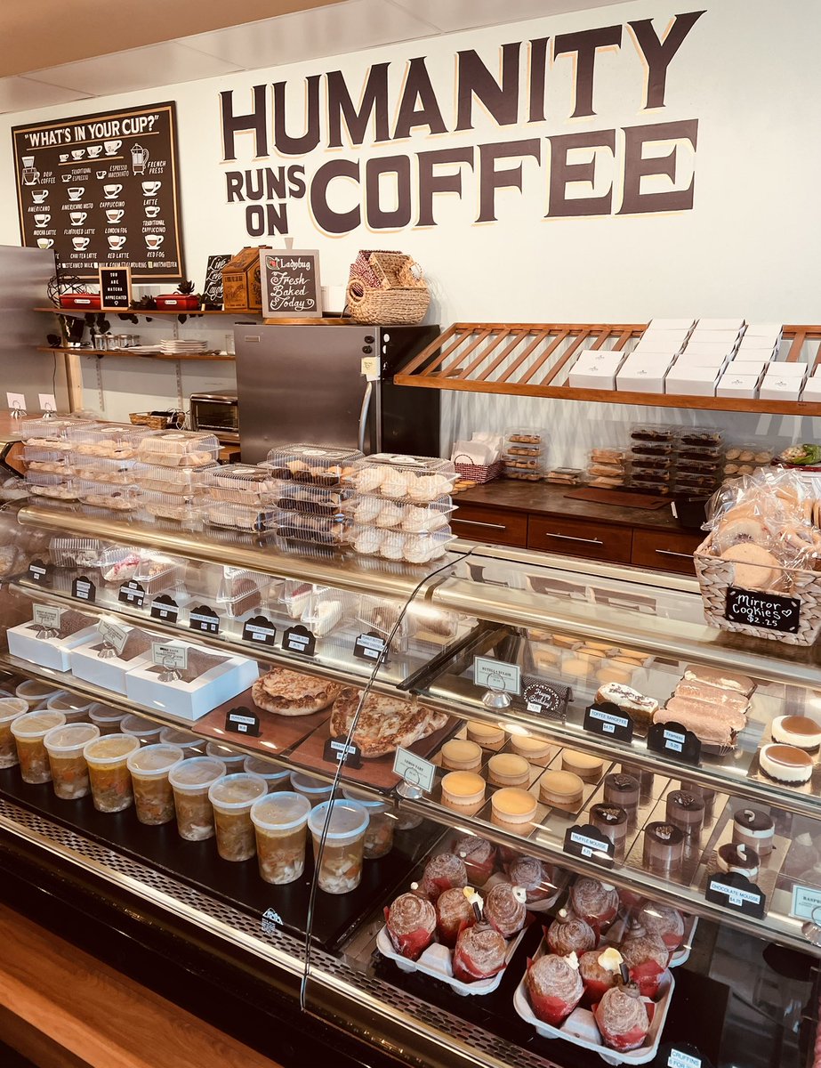 BigDreamsCoffee's tweet photo. Great place to check out in Aspen! Fantastic service, great bakery selection and awesome coffee. @ladybugandcafe #yyc #calgary #yyccoffeeshops https://t.co/gC3cUw0r2z