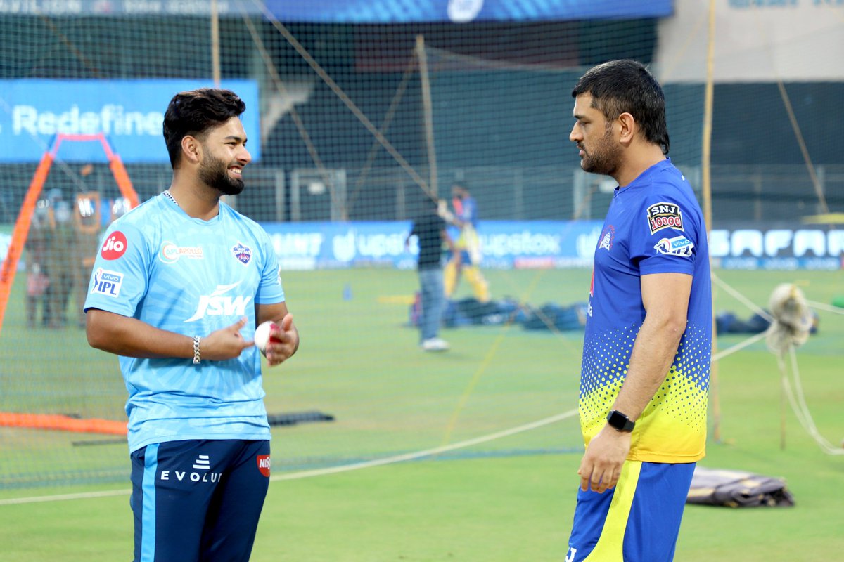 _somu17nov's tweet photo. All the best @msdhoni
All the best @RishabhPant17
गुरु @msdhoni vs
चेला @RishabhPant17
#IPL2021
#MeSupport today #CSK https://t.co/29v35ywQc1