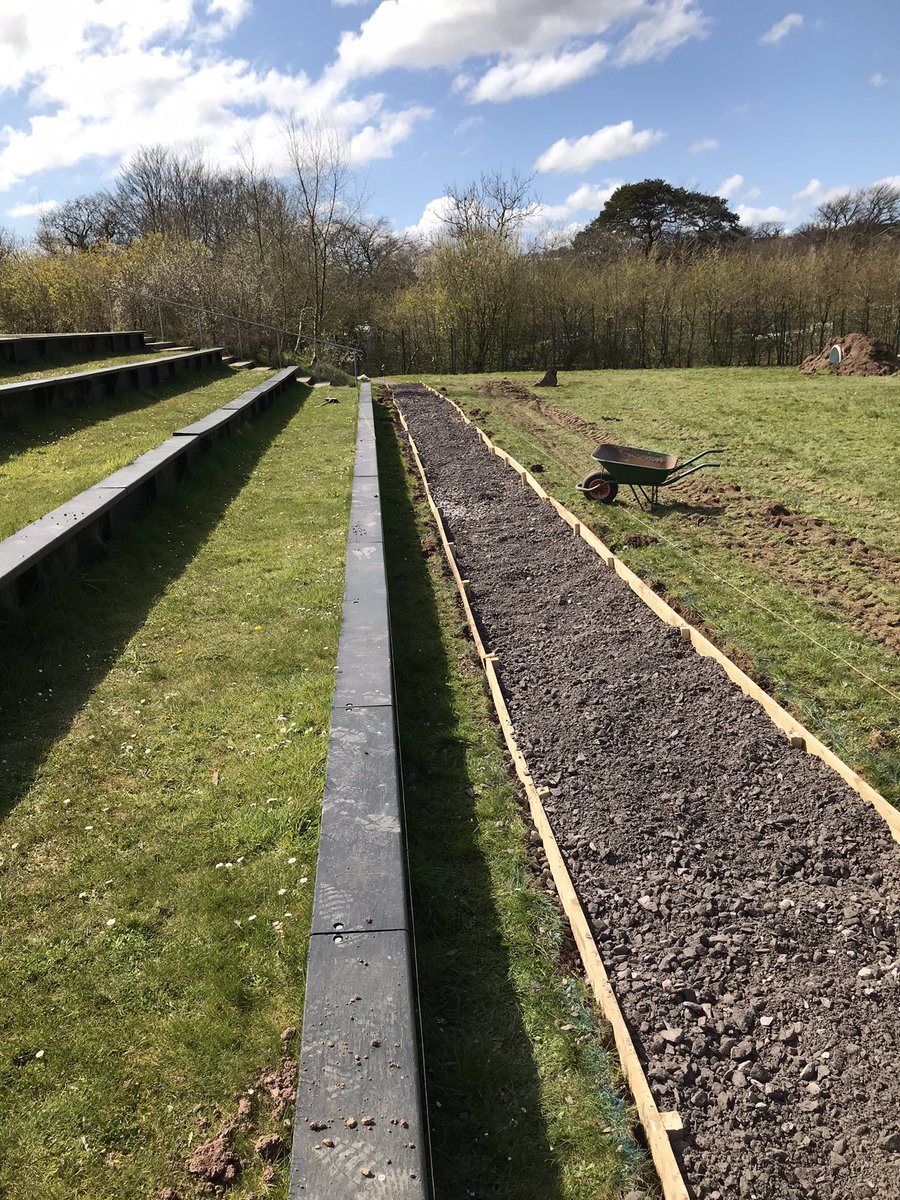 Good progress being made by the crew at Narberth CO School, slightly hampered by a fire call just before midday to a static caravan near Maenclochog, crew fed and watered and now back hard at work putting the sub base in. #community #frs #mawwfire