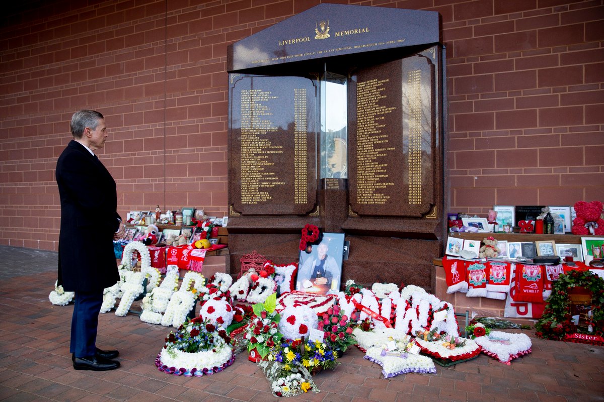 Ahead of the 32nd anniversary of the Hillsborough Disaster later this week, Aston Villa CEO Christian Purslow laid a wreath in remembrance at Anfield before today's game.