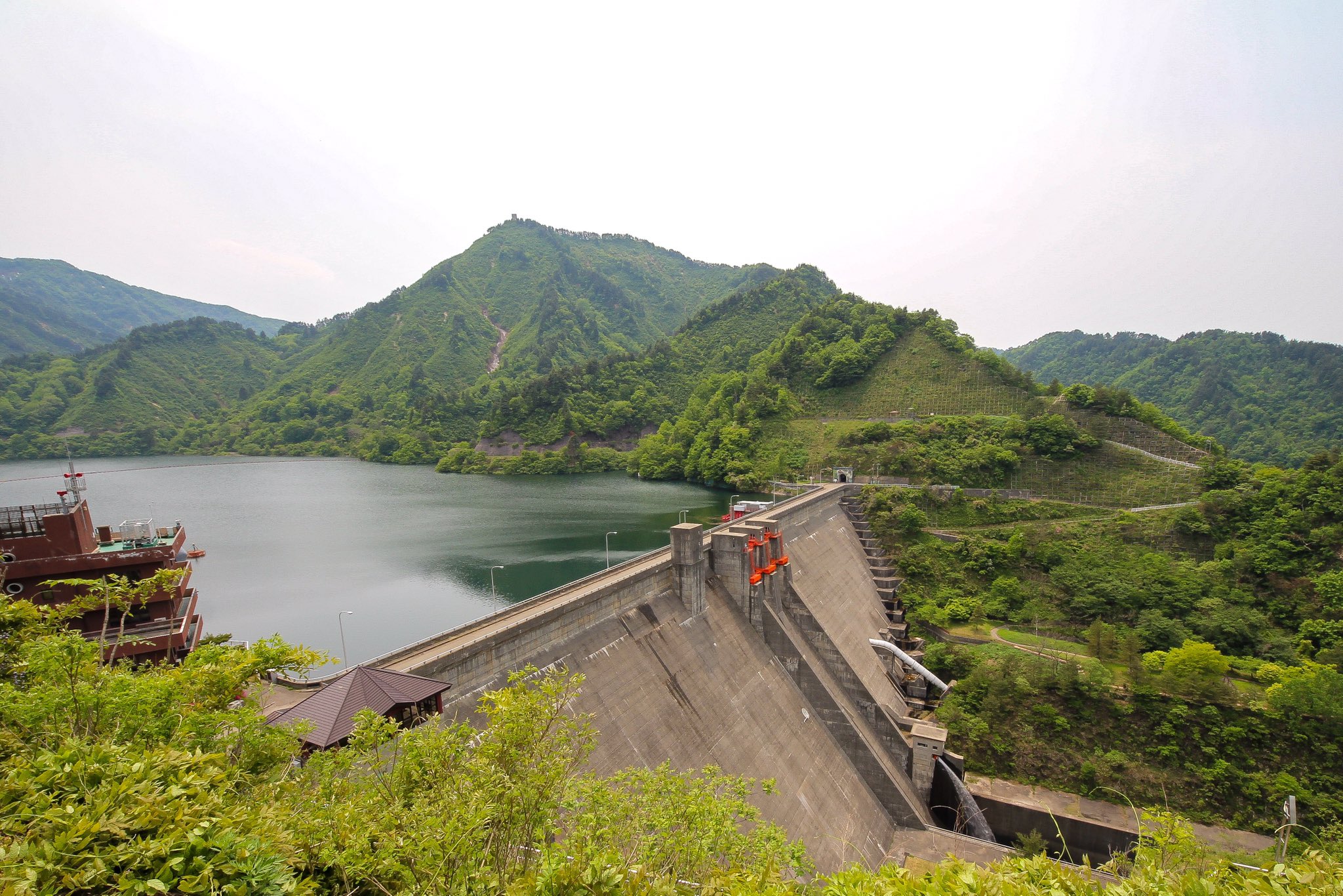 ダムペディア【公式】(中の人:神馬シン) on Twitter