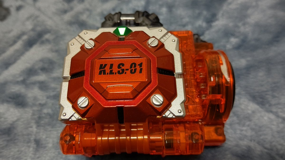 CSM戦極ドライバー開封5日目。微かにオレンジロックシードの塗装割れが 